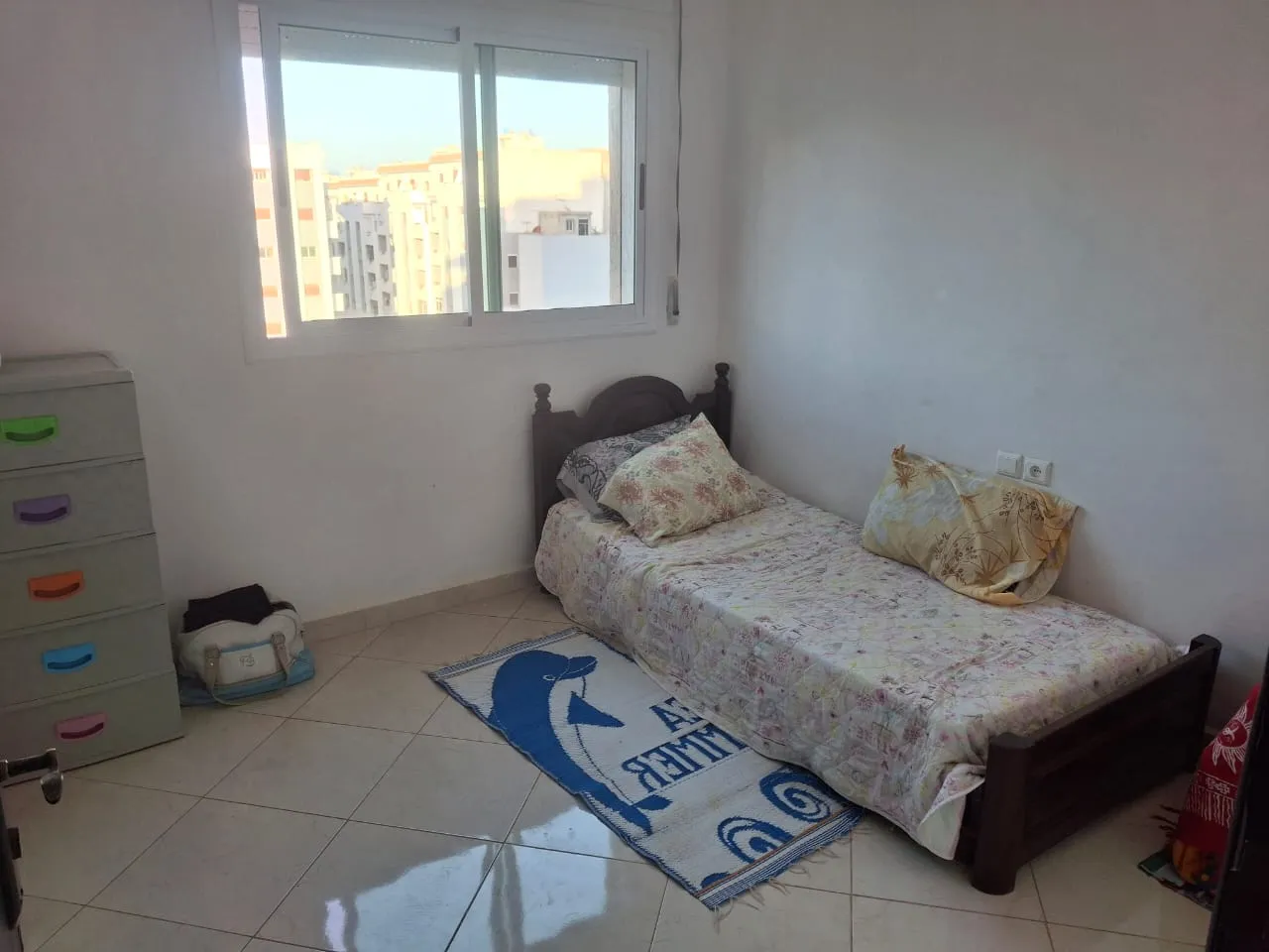 Appartement à vendre à Oued El Lou, 85 m², deux façades, situé au 3ᵉ étage. Appartement à vendre à Oued El Lou, 85 m², deux façades, situé au 3ᵉ étage.