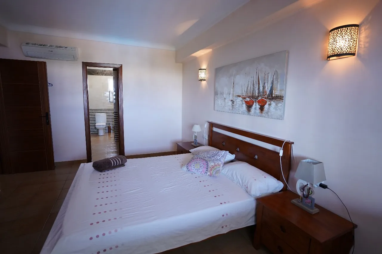 Appartement à Louer Résidence à kabila vista avec Piscine, Parking — 3 Chambres + Salon Climatisé Appartement à Louer Résidence à kabila vista avec Piscine, Parking — 3 Chambres + Salon Climatisé