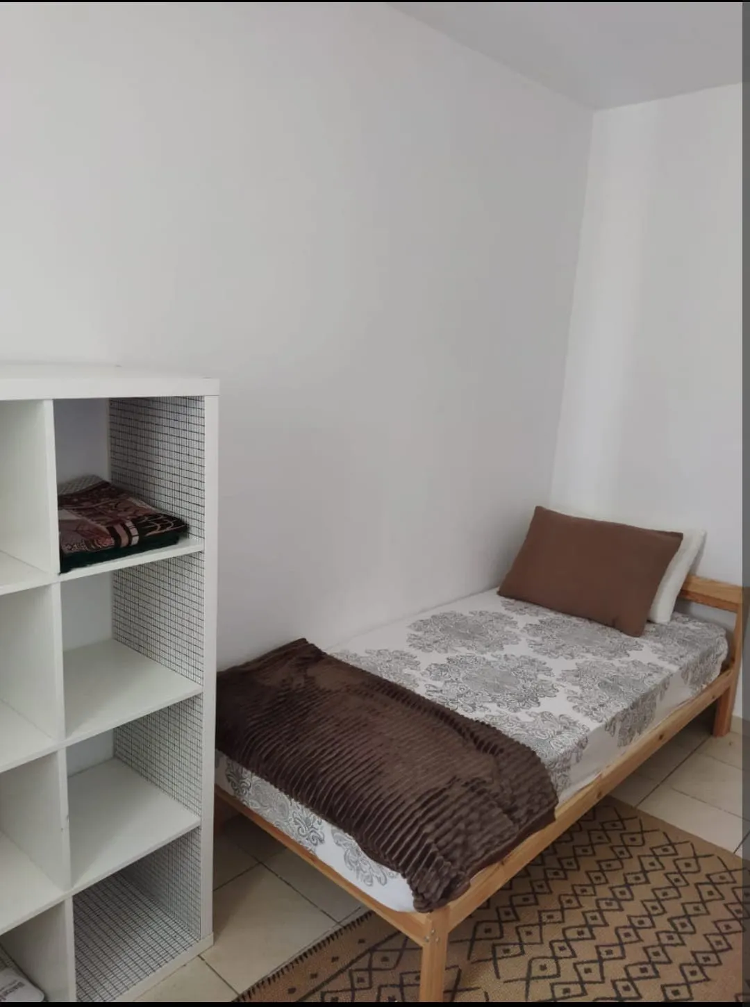 Appartement à vendre - 56 m² - Titré - 1er étage - 2 chambres et salon Appartement à vendre - 56 m² - Titré - 1er étage - 2 chambres et salon