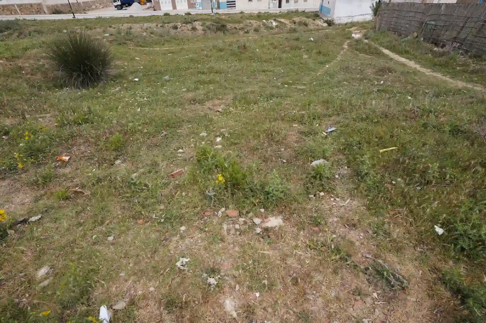 Terrain à vendre à Fnideq, proche de la route principale, 446 mètres Terrain à vendre à Fnideq, proche de la route principale, 446 mètres