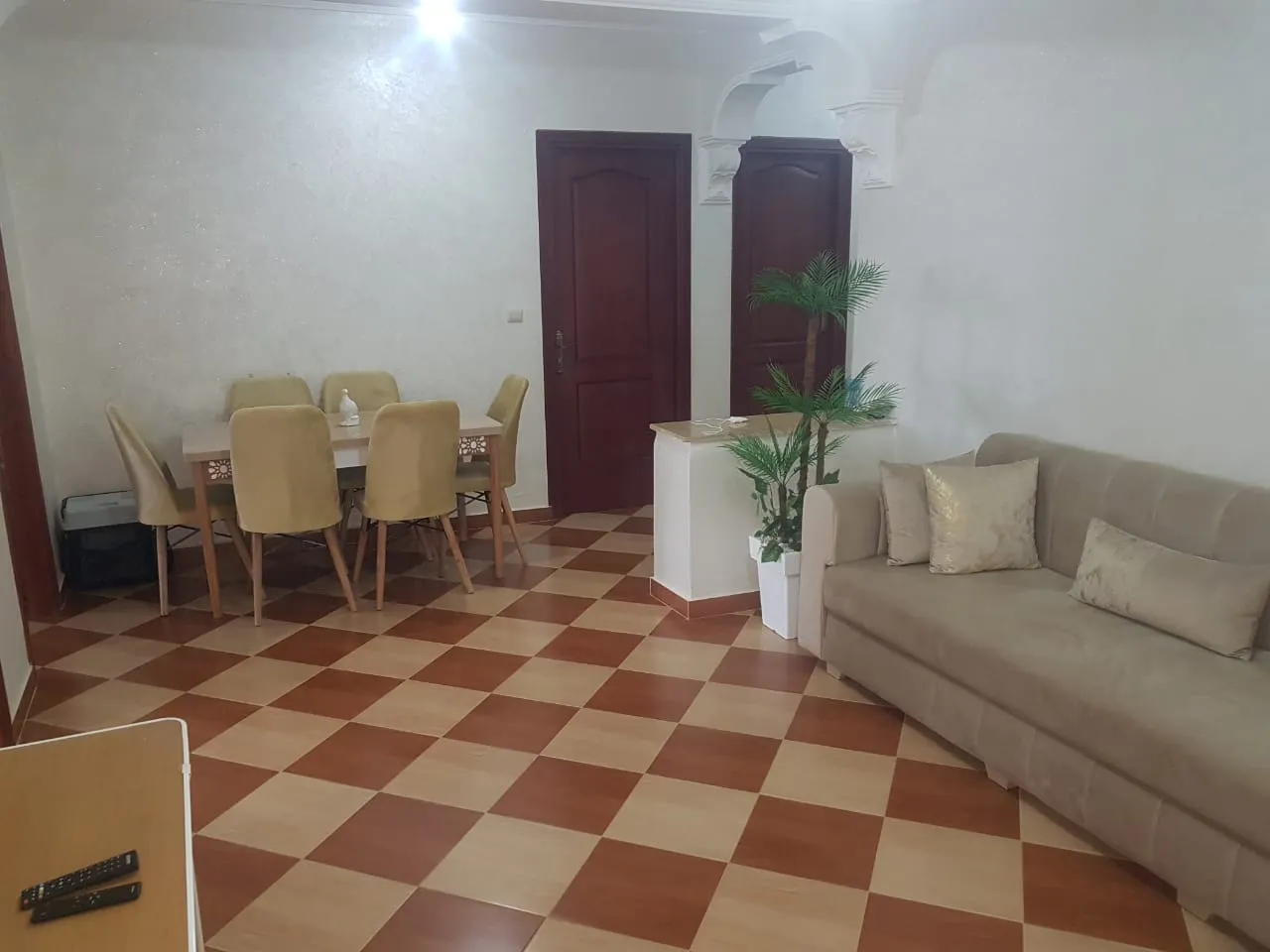 Charmant Appartement Meublé à Oued Laou Proche Mer et Commodités Charmant Appartement Meublé à Oued Laou Proche Mer et Commodités